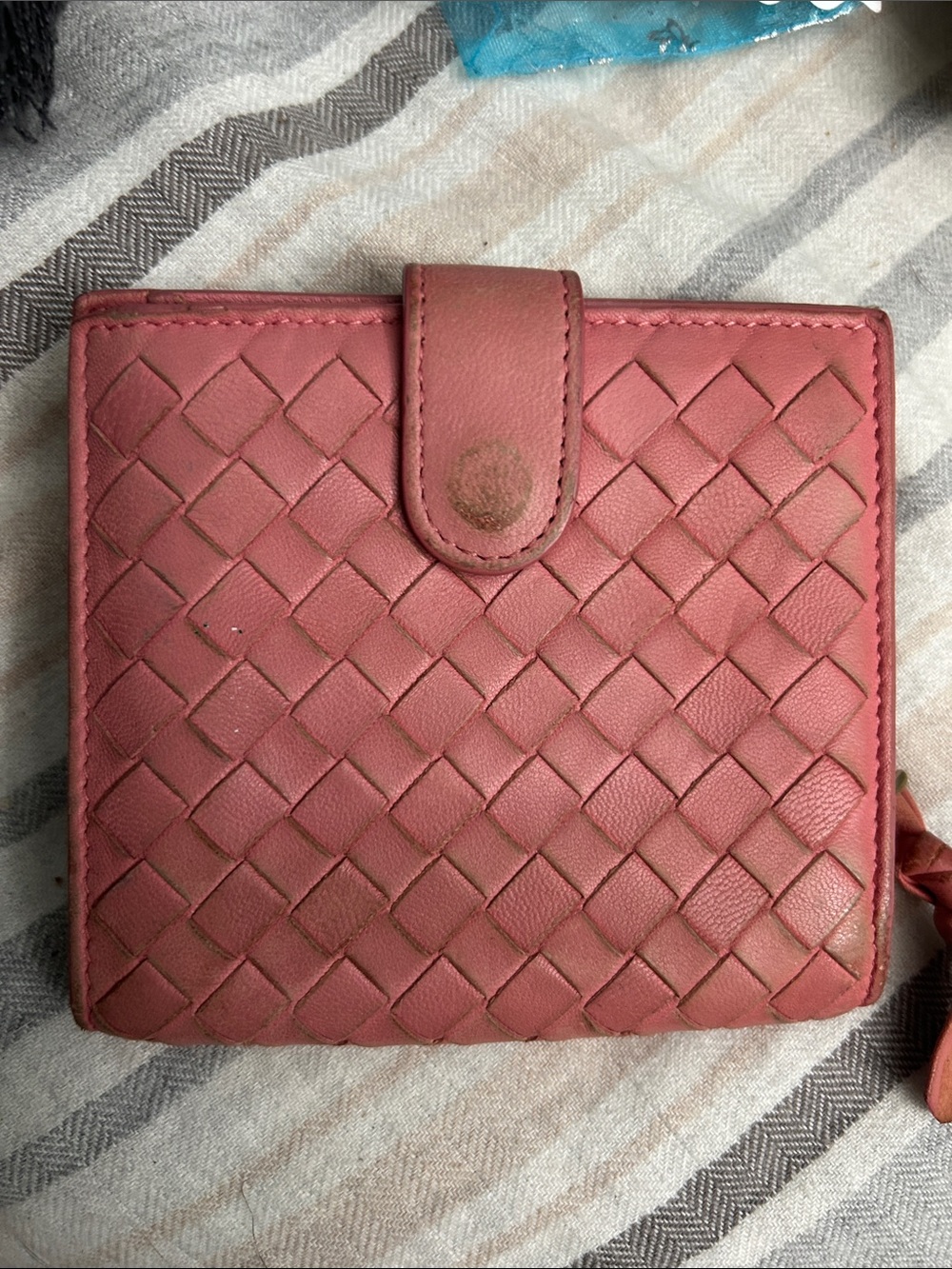 Bottega Veneta pink leather bifold wallet